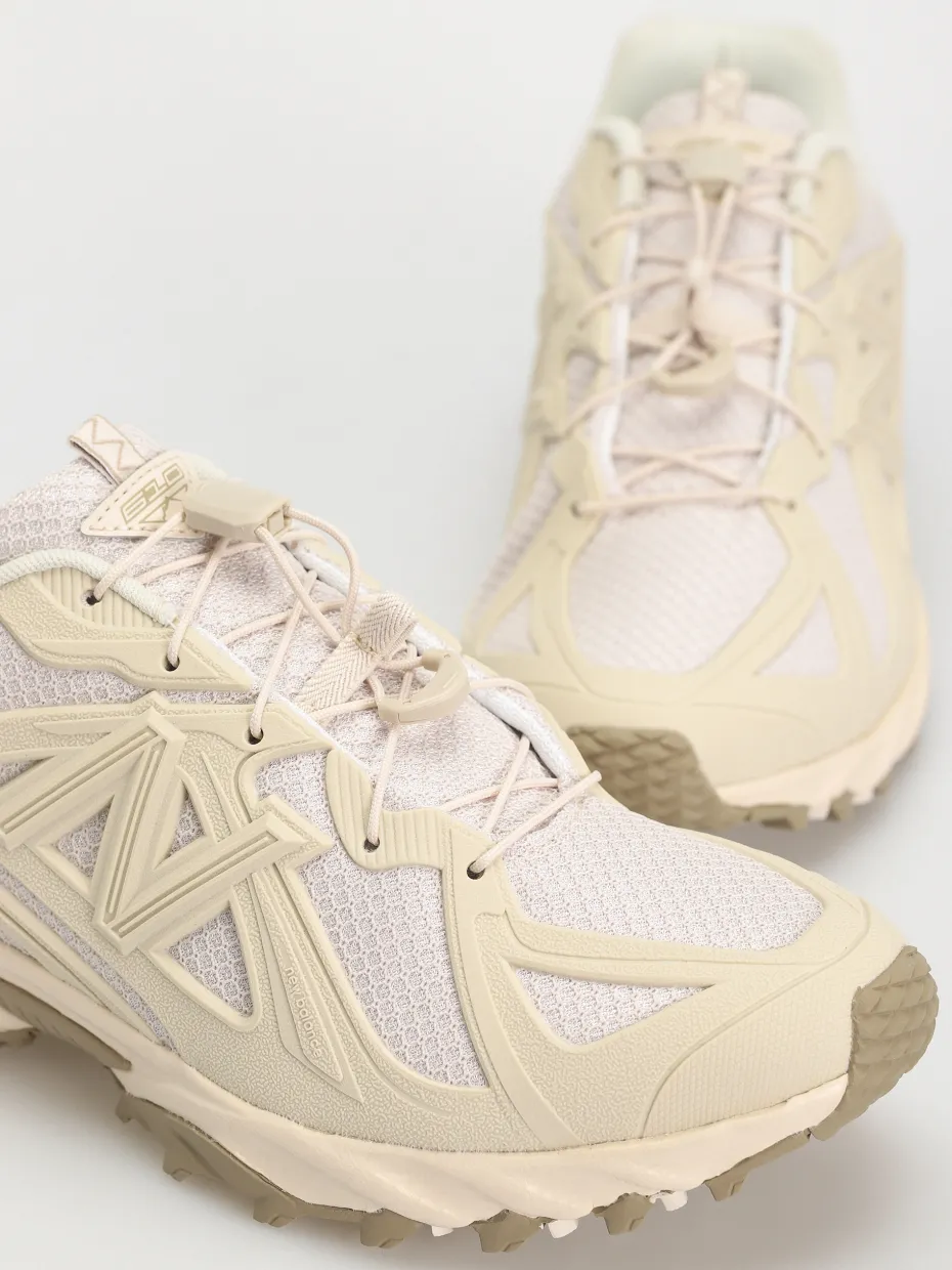 New Balance 610 Shoes