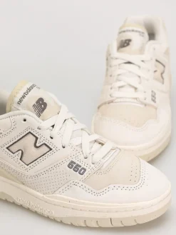 New Balance 550 Wmn Shoes