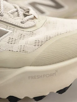New Balance Fresh Foam X Hierro V9 Hiker Gore-Tex Shoes