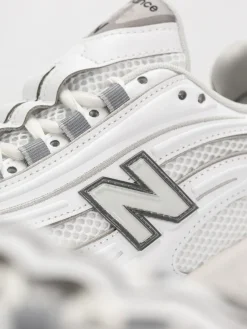 New Balance Shoes 1000