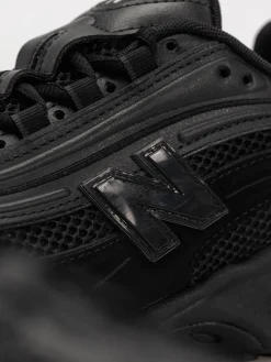 New Balance Shoes 1000