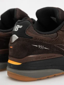 New Balance Shoes 933