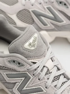 New Balance Shoes 9060