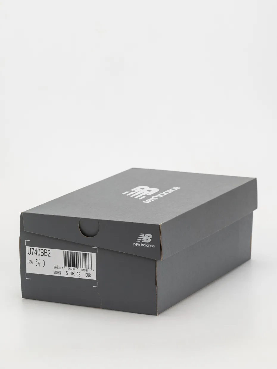 New Balance Shoes 740