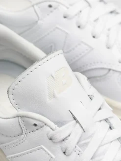 New Balance Shoes 500