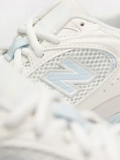 New Balance Shoes 530