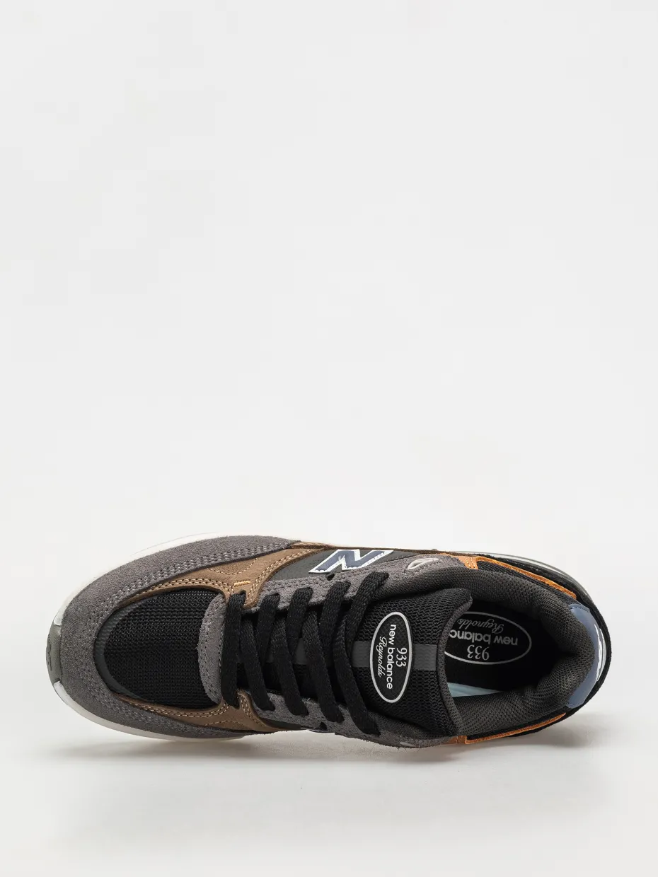 New Balance Shoes 933