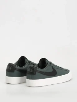 Nike SB Blazer Low Pro Gt Shoes