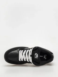 Nike SB Dunk Low Pro Shoes