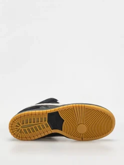 Nike SB Dunk Low Pro Shoes