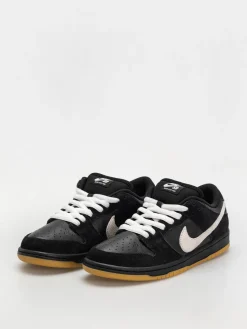 Nike SB Dunk Low Pro Shoes