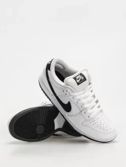 Nike SB Dunk Low Pro Shoes