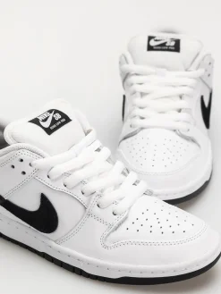 Nike SB Dunk Low Pro Shoes
