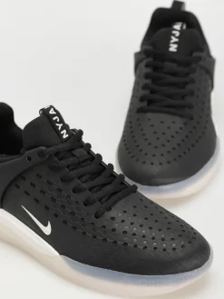 Nike SB Nyjah 3 Shoes