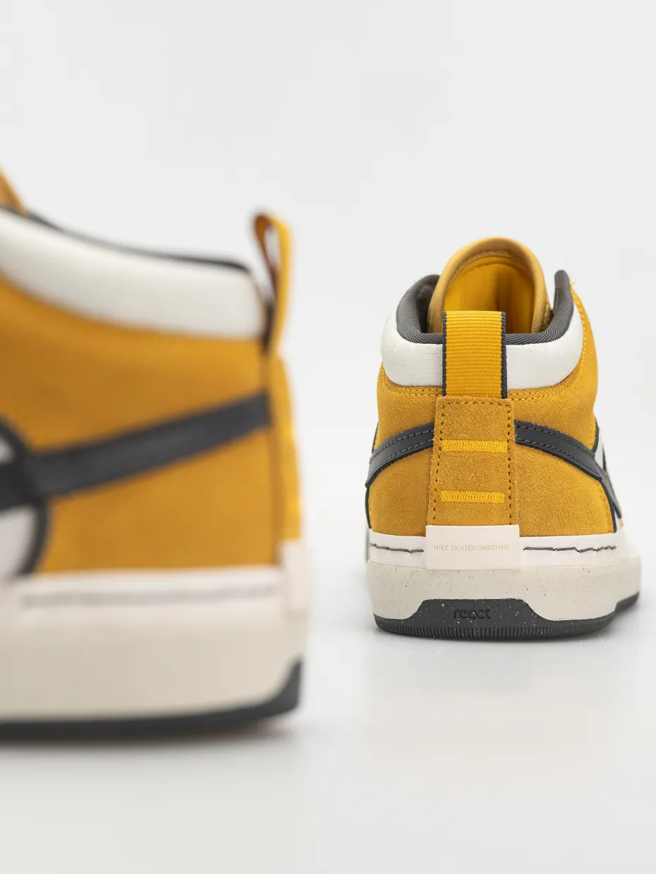 Nike SB React Leo Shoes