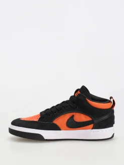 Nike SB React Leo Shoes
