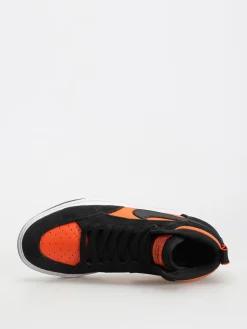 Nike SB React Leo Shoes