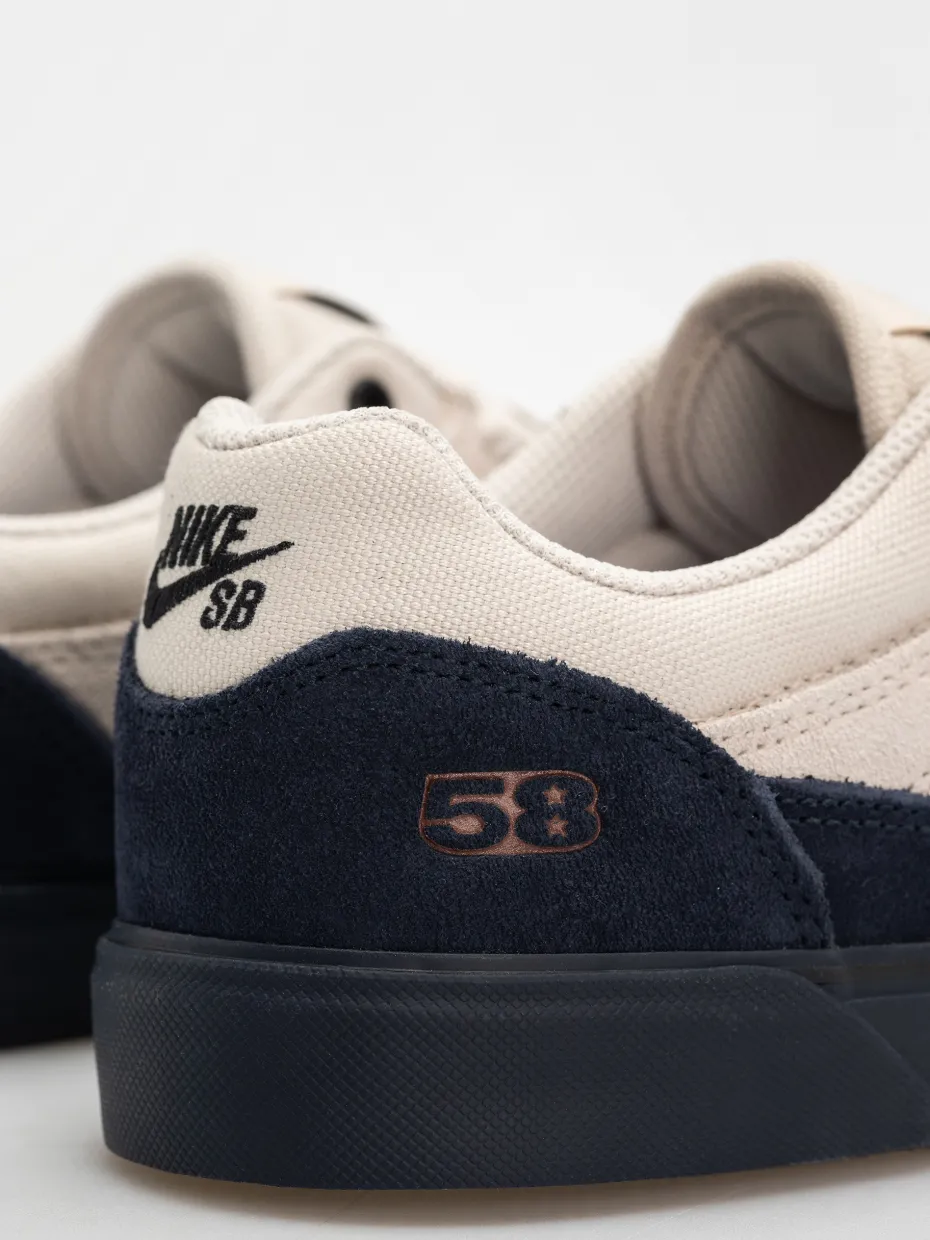 Nike SB Shoes Malor Te