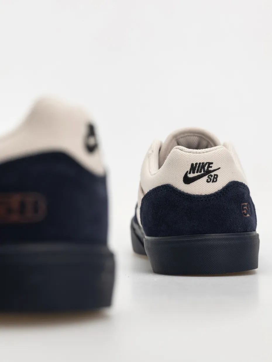 Nike SB Shoes Malor Te