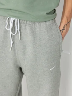 Nike SB Swoosh Pants