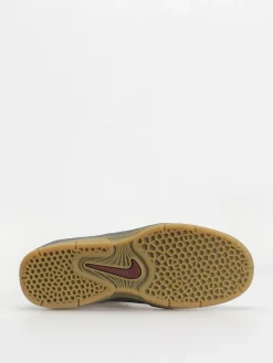 Nike SB Vertebrae Shoes