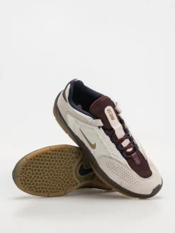 Nike SB Vertebrae Shoes