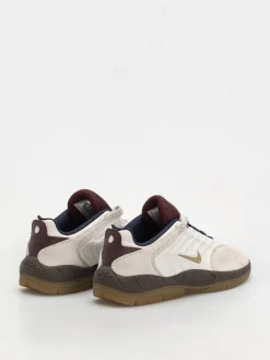 Nike SB Vertebrae Shoes