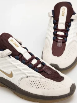 Nike SB Vertebrae Shoes