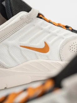 Nike SB Vertebrae Shoes
