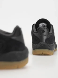 Nike SB Vertebrae Shoes