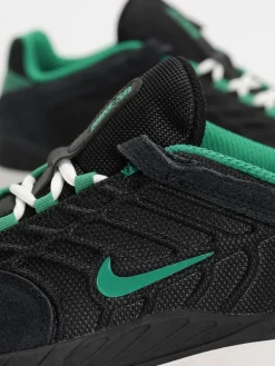 Nike SB Vertebrae Shoes