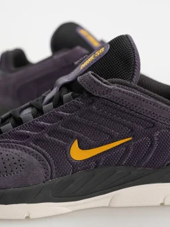 Nike SB Vertebrae Shoes