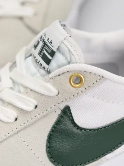 Nike SB Zoom Blazer Low Pro Gt Shoes