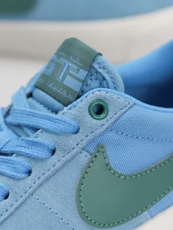 Nike SB Zoom Blazer Low Pro Gt Shoes