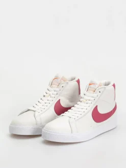 Nike SB Zoom Blazer Mid Iso Shoes