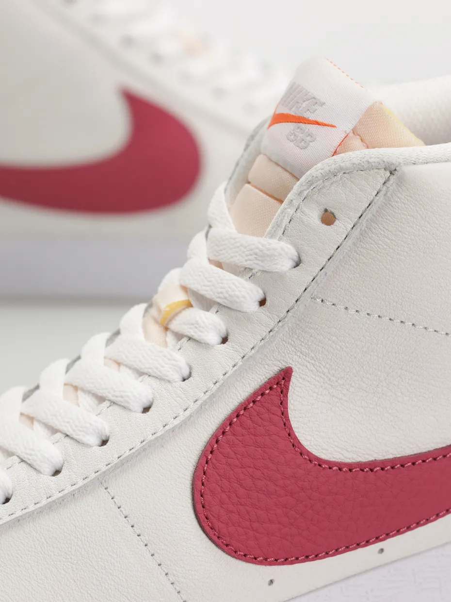Nike SB Zoom Blazer Mid Iso Shoes
