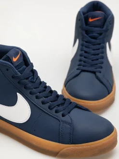 Nike SB Zoom Blazer Mid Iso Shoes
