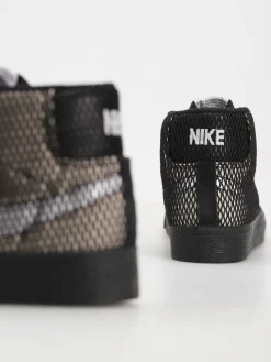Nike SB Zoom Blazer Mid Premium Shoes