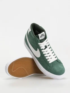 Nike SB Zoom Blazer Mid Shoes