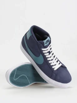 Nike SB Zoom Blazer Mid Shoes