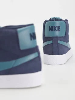 Nike SB Zoom Blazer Mid Shoes