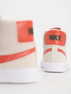 Nike SB Zoom Blazer Mid Shoes