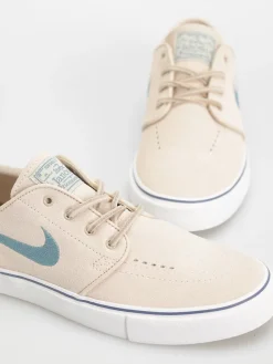 Nike SB Zoom Janoski OG+ Shoes