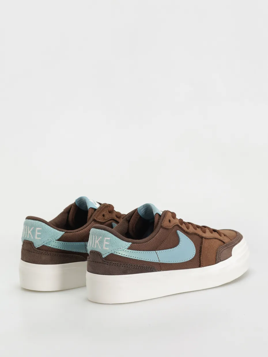 Nike SB Zoom Pogo Plus Shoes