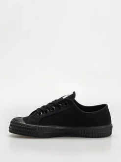 Novesta Star Master Chucks