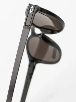 Oakley Sunglasses Latch