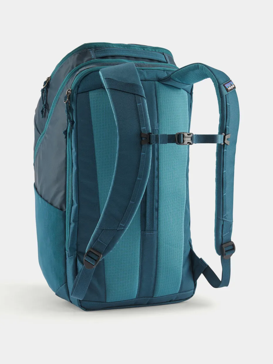 Patagonia Backpack Black Hole Pack 32L