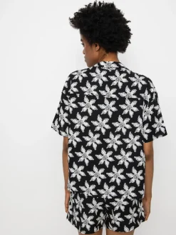 Quiksilver X Stranger Things Upside Down Shirt Wmn