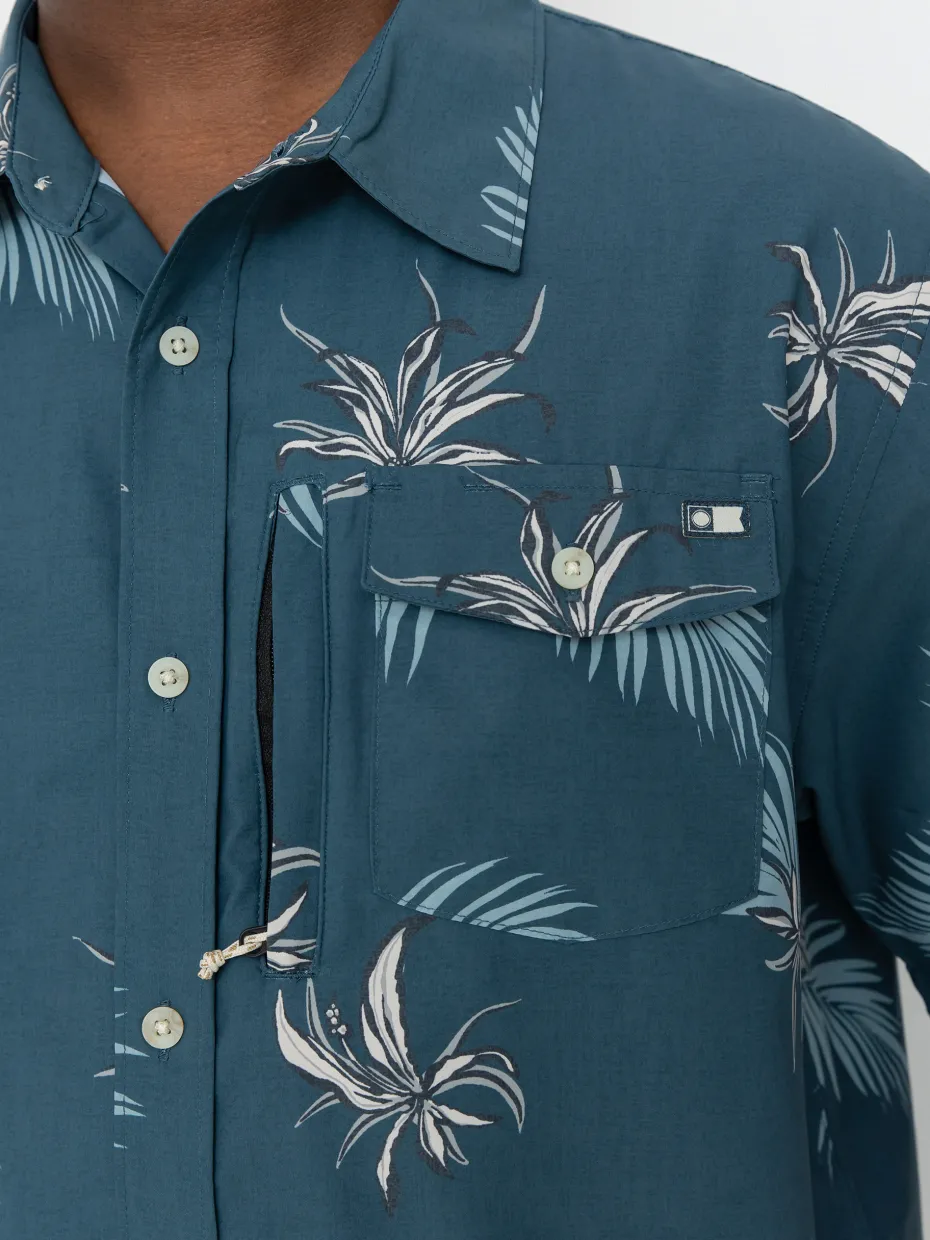 Salty Crew Shirt Weekender Tech