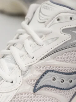 Saucony Shoes Progrid Omni 9